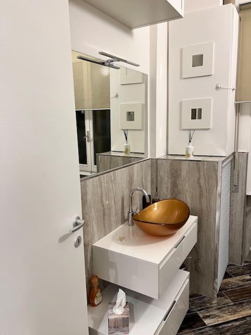 דירות סקנדיצ'י Casa Lavi מראה חיצוני תמונה